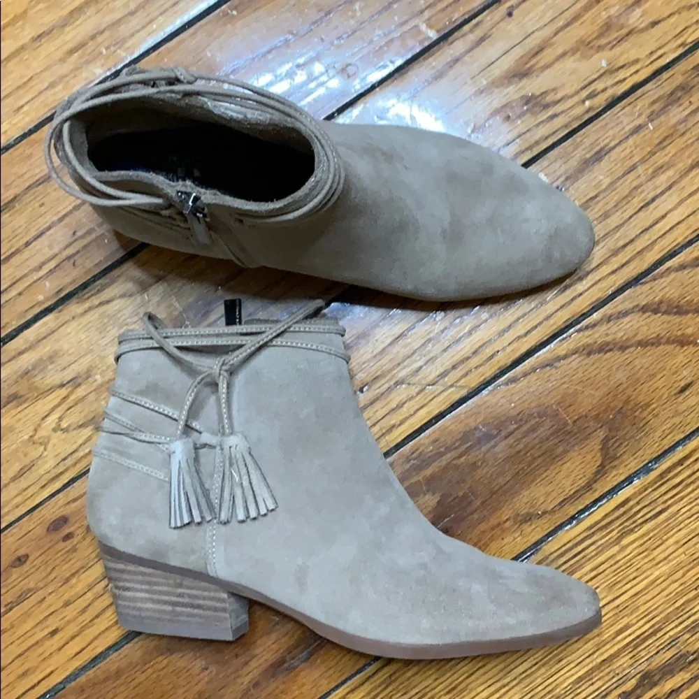 Vince Camuto Women Fashion Boots